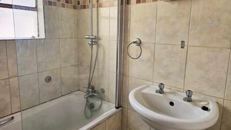 2 Bedroom Property for Sale in Brits North West